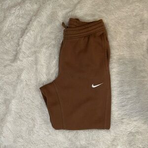 Men’s Nike dark tan sweatpants